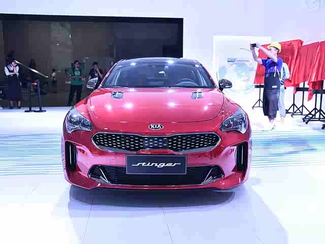 【2018款斯汀格上市1个月左右可提车_湖北顺