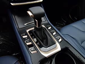 欧尚COS1°(科赛)售价9.38万起 可试驾