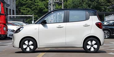 購宏光MINIEV讓利6000元 歡迎垂詢 購宏光MINIEV讓利6000元 歡迎垂詢