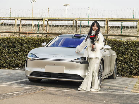 我用享界S9给媳妇准备一个小惊喜