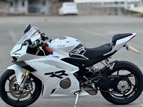 張雪500怎么樣？適合通勤還是摩旅