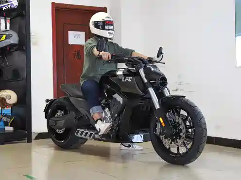 【奔达 lfc700 燎图片】品牌_最新奔达 lfc700 燎车型图片大全_汽车之