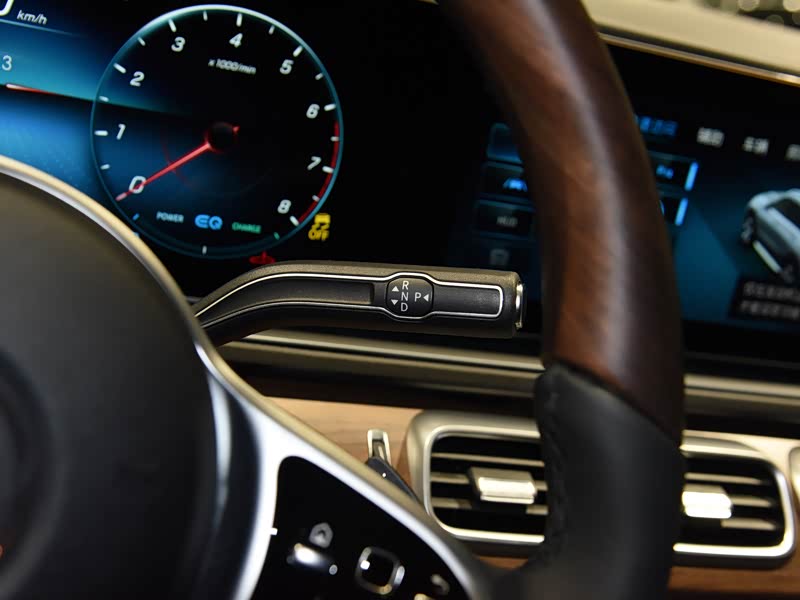 奔驰(进口) 奔驰gls 2021款 gls 450 4matic 豪华型 中控方向盘已经是