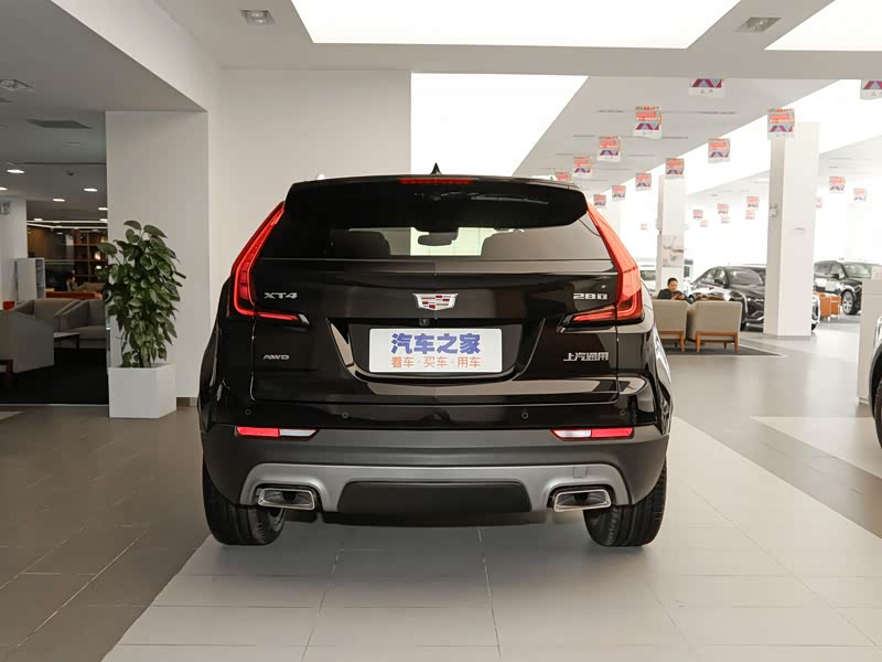 上汽通用凯迪拉克 凯迪拉克xt4 2021款 28t 四驱铂金版