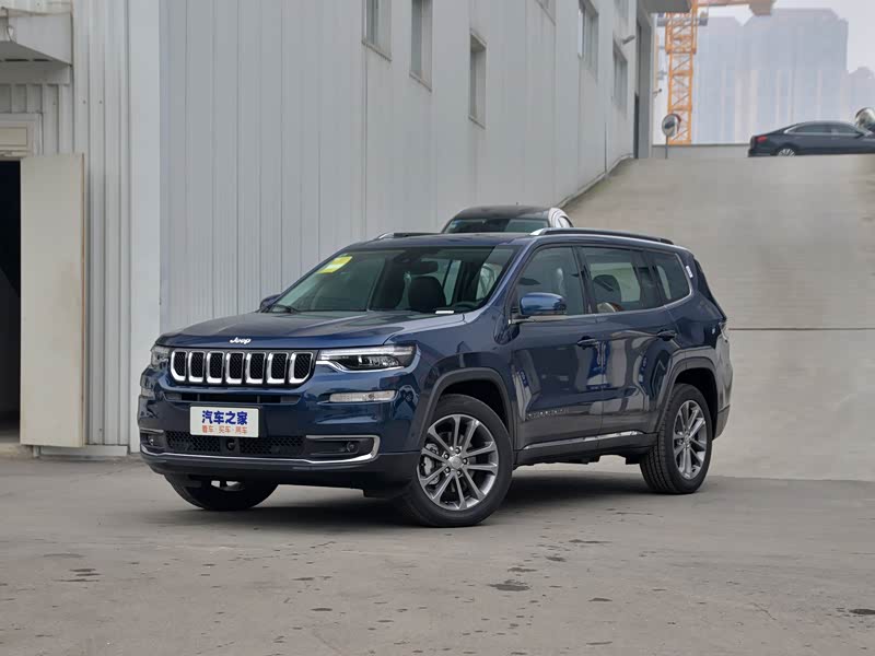 广汽菲克jeep 指挥官 2018款 2.0t 四驱智享版 国vi