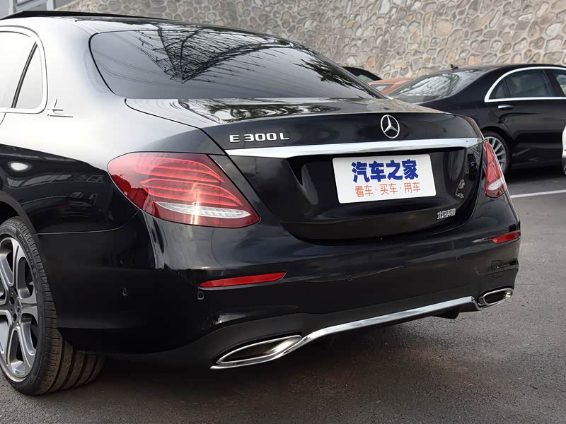 北京奔驰 奔驰e级 2019款 e 300 l 运动豪华型