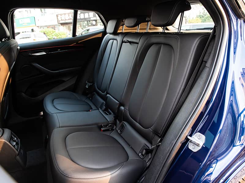 华晨宝马 宝马x2 2020款 sdrive25i 领先型m运动套装 车厢座椅 已经是