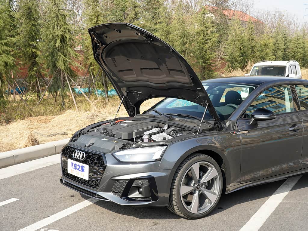 奥迪(进口) 奥迪a5 2021款 sportback 40 tfsi 时尚动感型