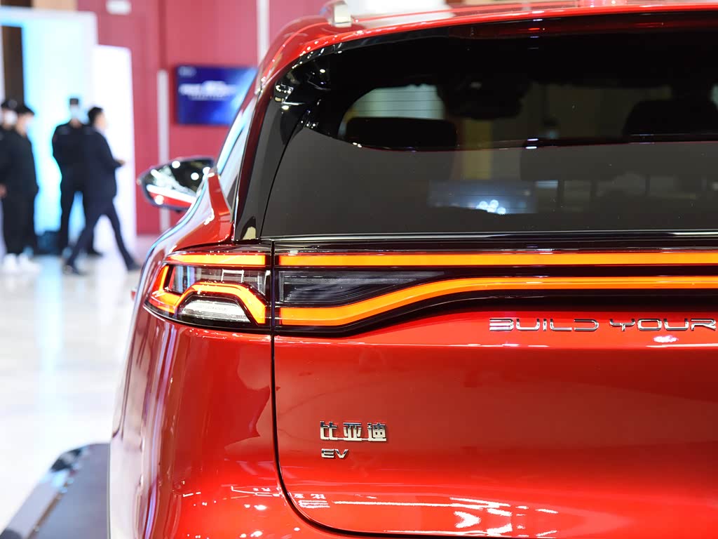 比亚迪 唐新能源 2021款 ev 长续航版尊荣型