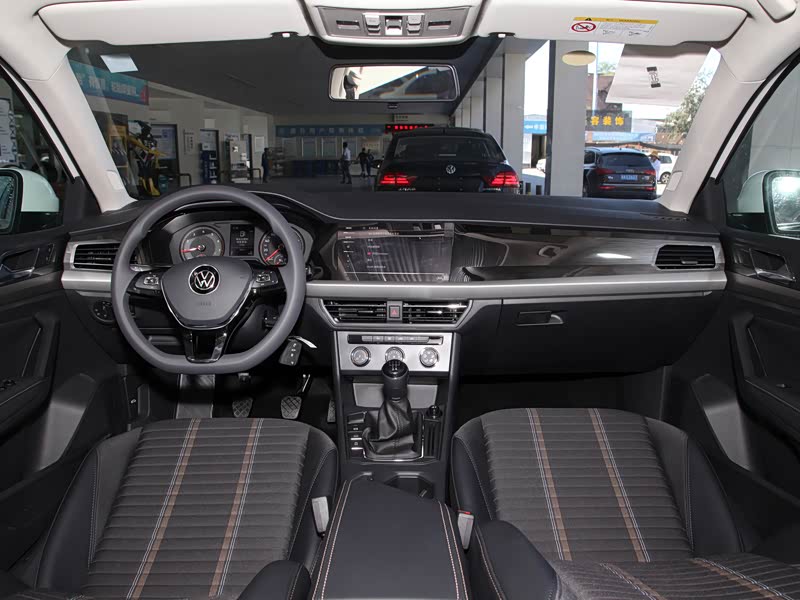 上汽大众 朗逸 2021款 1.5l 手动舒适版