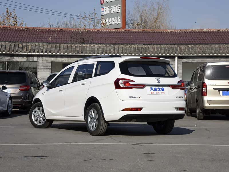 上汽通用五菱 宝骏310w 2020款 1.5l 自动乐享型 国vi