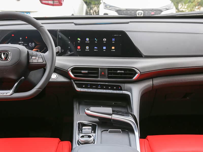 长安汽车 长安uni-t 2020款 1.5t 豪华型