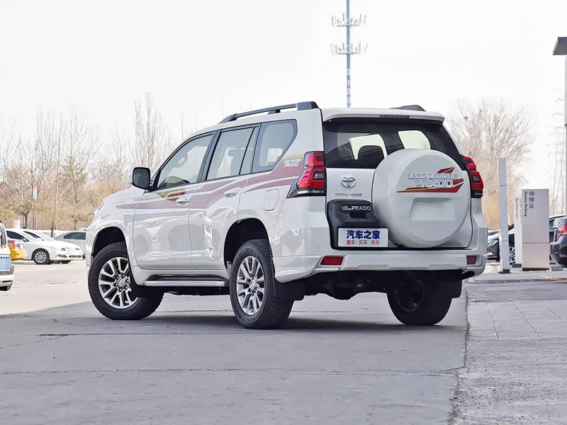 一汽丰田 普拉多 2019款 3.5l 自动tx-l尊享版后挂备胎