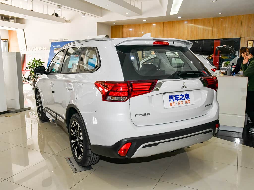 【图解图片_元通三菱成都店欧蓝德图片】-汽车之家