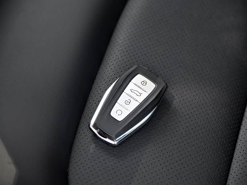 吉利汽车 帝豪gl 2020款 1.5t dct尊贵型