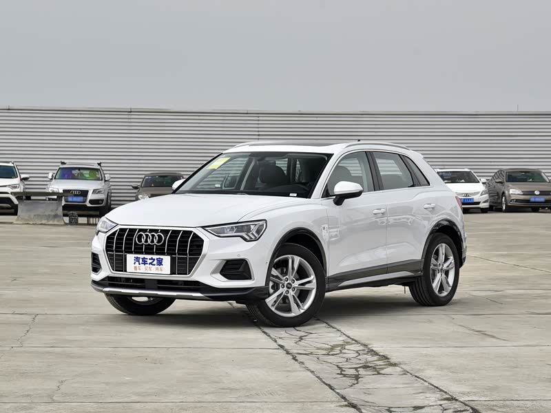 一汽-大众奥迪 奥迪q3 2022款 35 tfsi 时尚致雅型