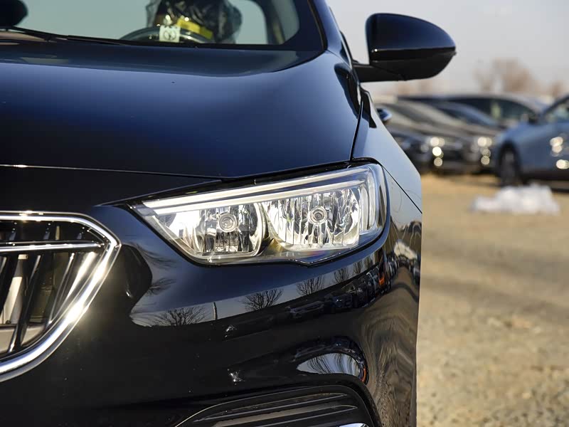 上汽通用别克 君威 2019款 20t 精英型 国vi