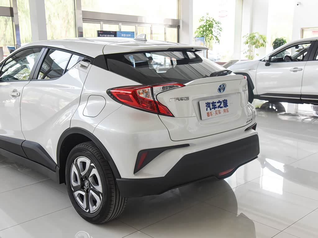 广汽丰田 丰田c-hr ev 2020款 领先版
