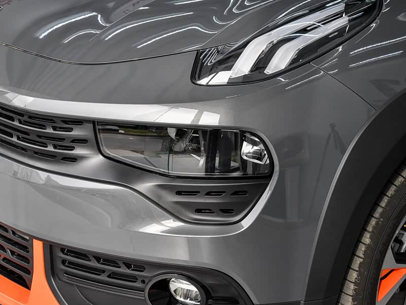 领克 领克02 2018款 1.5t 两驱耀版