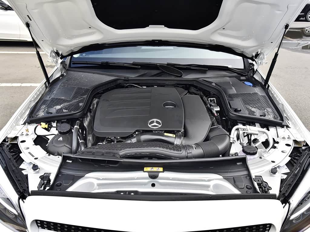 【图解图片_上海德星奔驰4s店中环店奔驰c级(进口)图片】-汽车之家