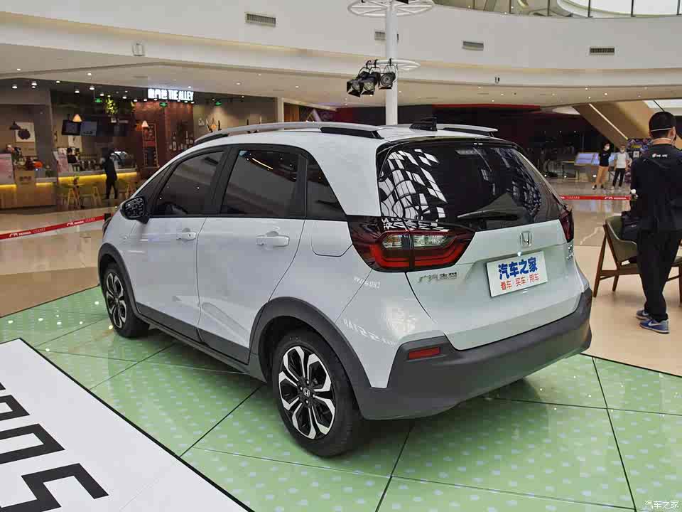 广汽本田 飞度 2021款 1.5l cvt crosstar 潮越max