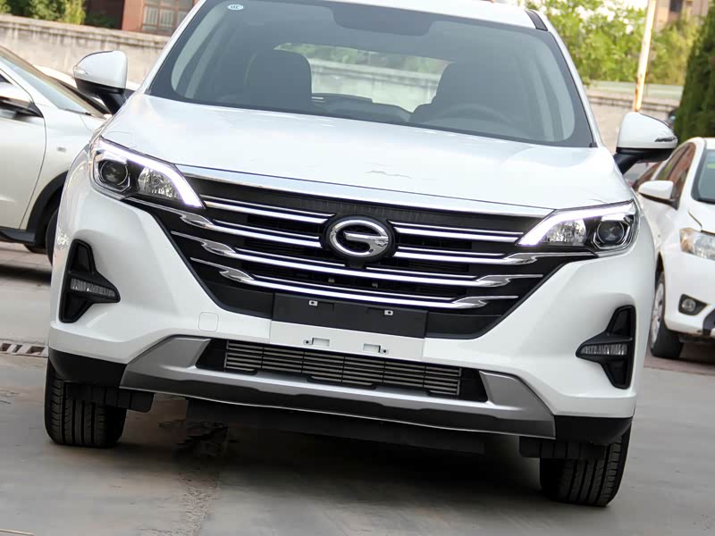 广汽乘用车 传祺gs5 2019款 235t 手动舒适版