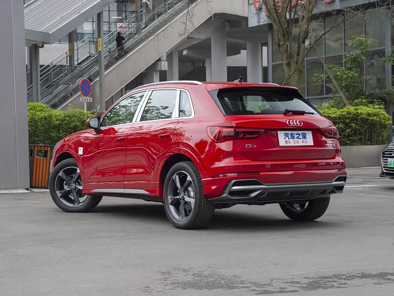 一汽奥迪 奥迪q3 2020款 35 tfsi 时尚动感型