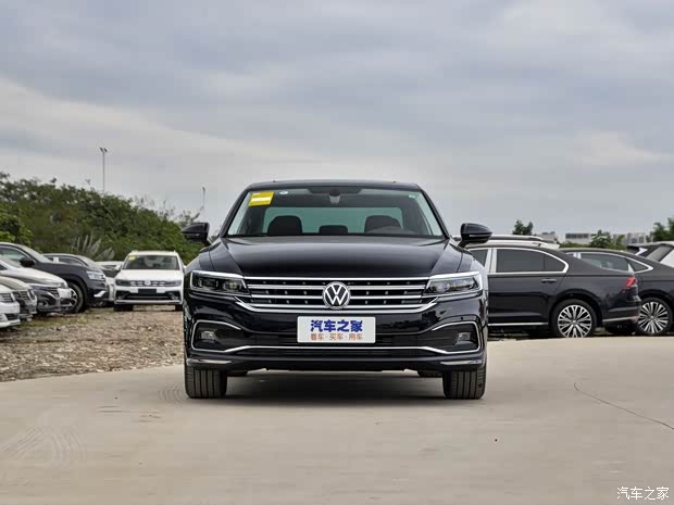 【辉昂全系热销中 限时优惠高达9万元_福建世腾上汽大众优惠促销欢迎