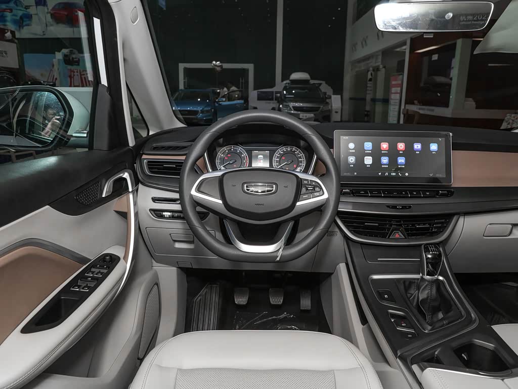 吉利汽车 嘉际 2021款 智擎 1.5td 手动标准型