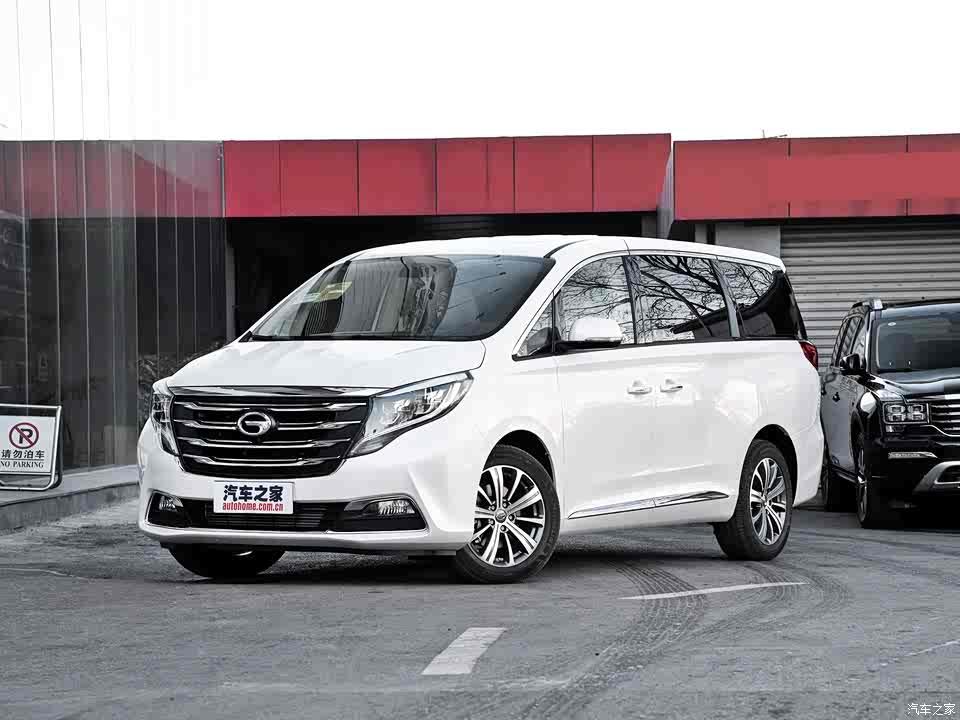 广汽乘用车 传祺gm8 2018款 320t 尊享版