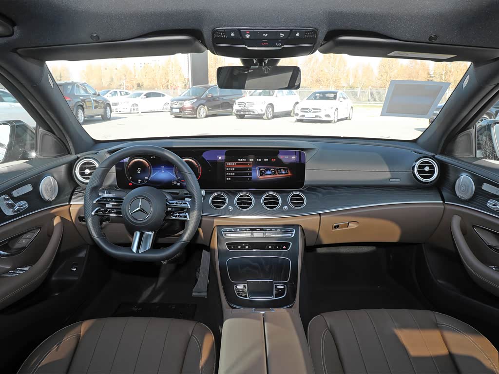 奔驰(进口) 奔驰e级(进口) 2021款 e 260 豪华型运动版
