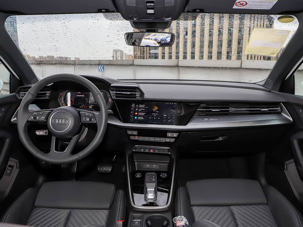 一汽-大众奥迪 奥迪a3 2021款 a3l limousine 35 tfsi 时尚致雅型