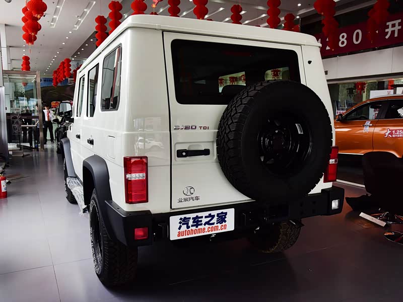 北京汽车 北京bj80 2017款 2.8tdi 手动豪华五门版