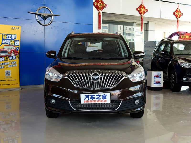 一汽海马 海马v70 2016款 1.5t 自动适·享型 7座 云煌棕 车身外观