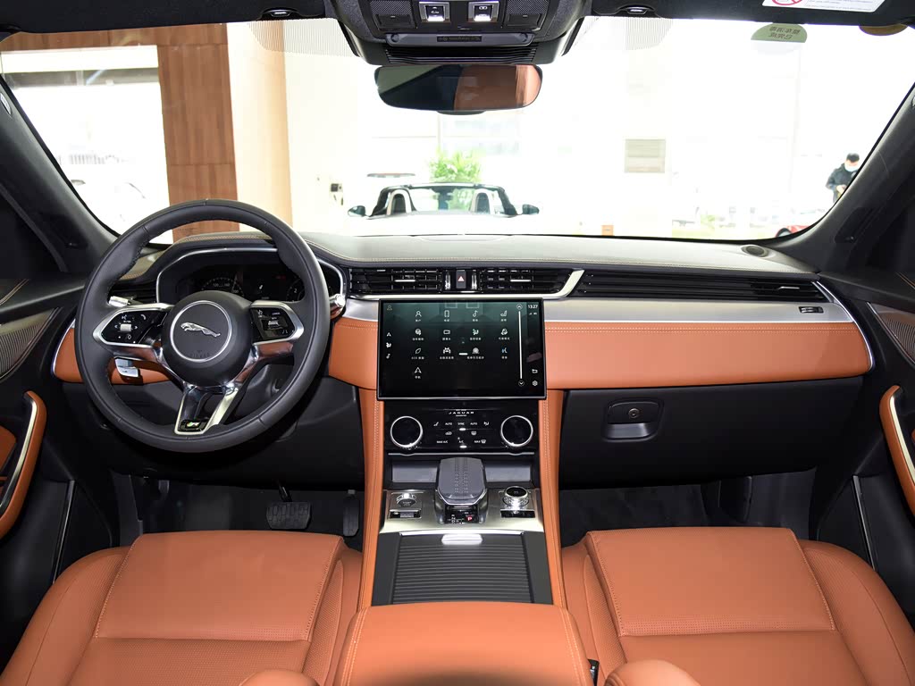 捷豹 捷豹f-pace 2021款 250ps r-dynamic s