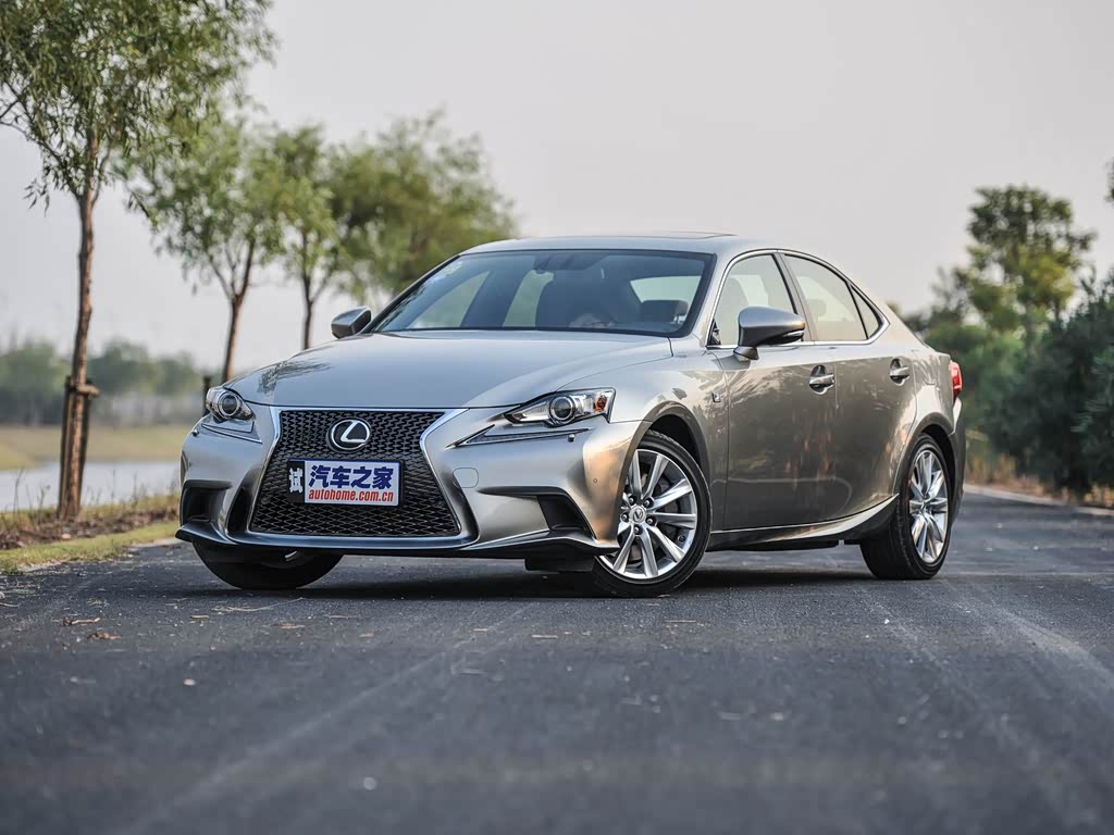 雷克萨斯 雷克萨斯is 2015款 200t f sport