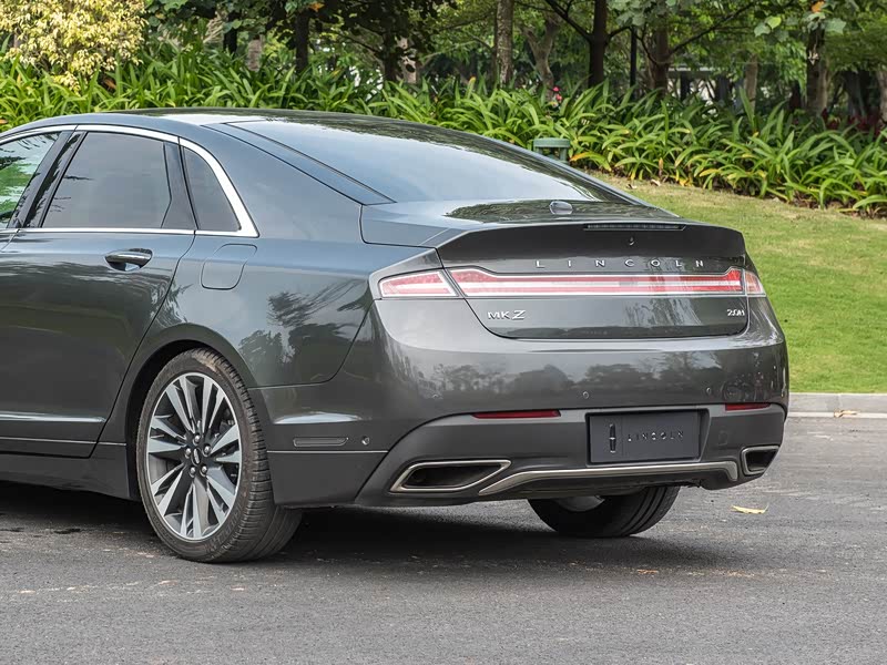 林肯 林肯mkz 2017款 2.0h 混动尊耀版