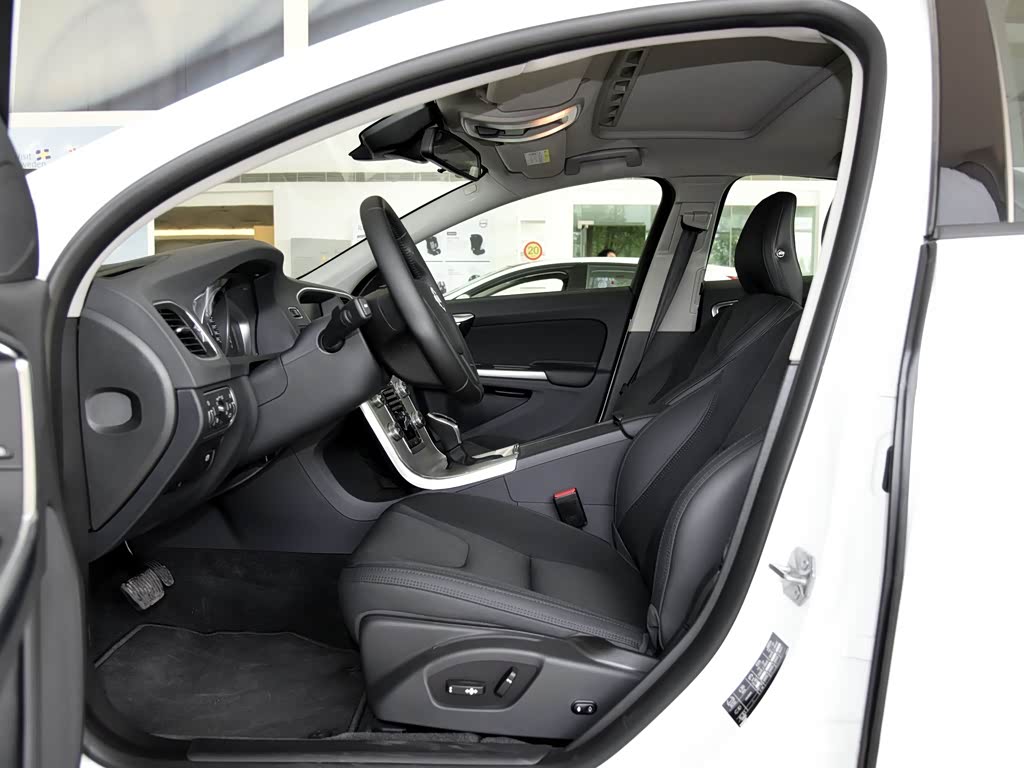 沃尔沃亚太 沃尔沃s60 2017款 s60l t3 智行版