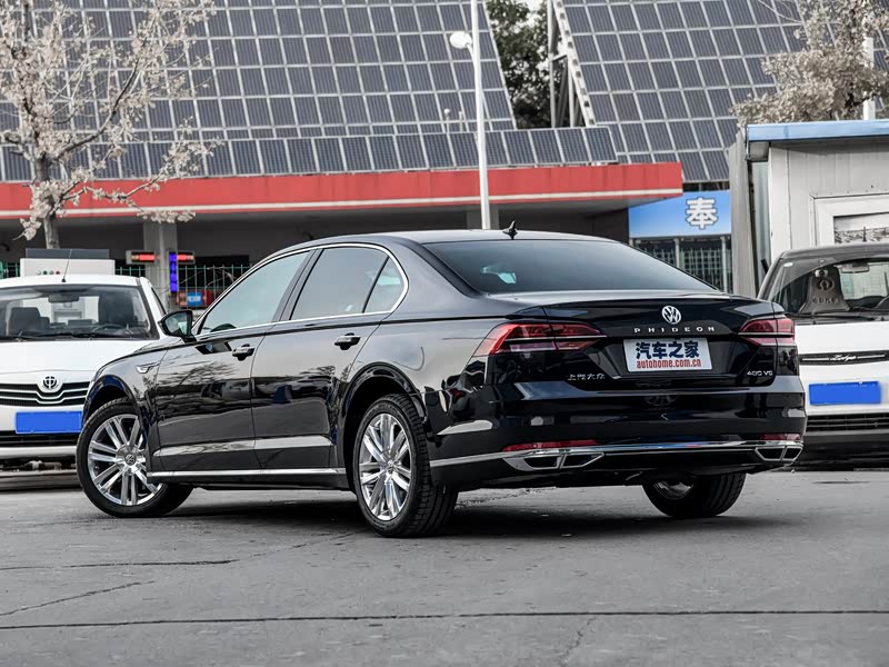 上汽大众 辉昂 2018款 改款 480 v6 四驱旗舰版