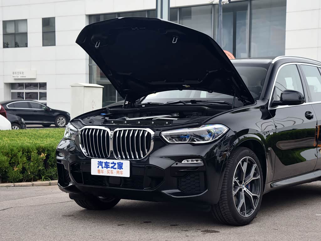 宝马(进口) 宝马x5 2021款 改款 xdrive40i 尊享型 m运动套装