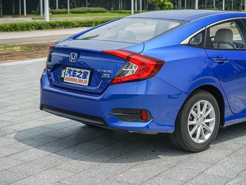 东风本田 思域 2016款 180turbo cvt舒适版