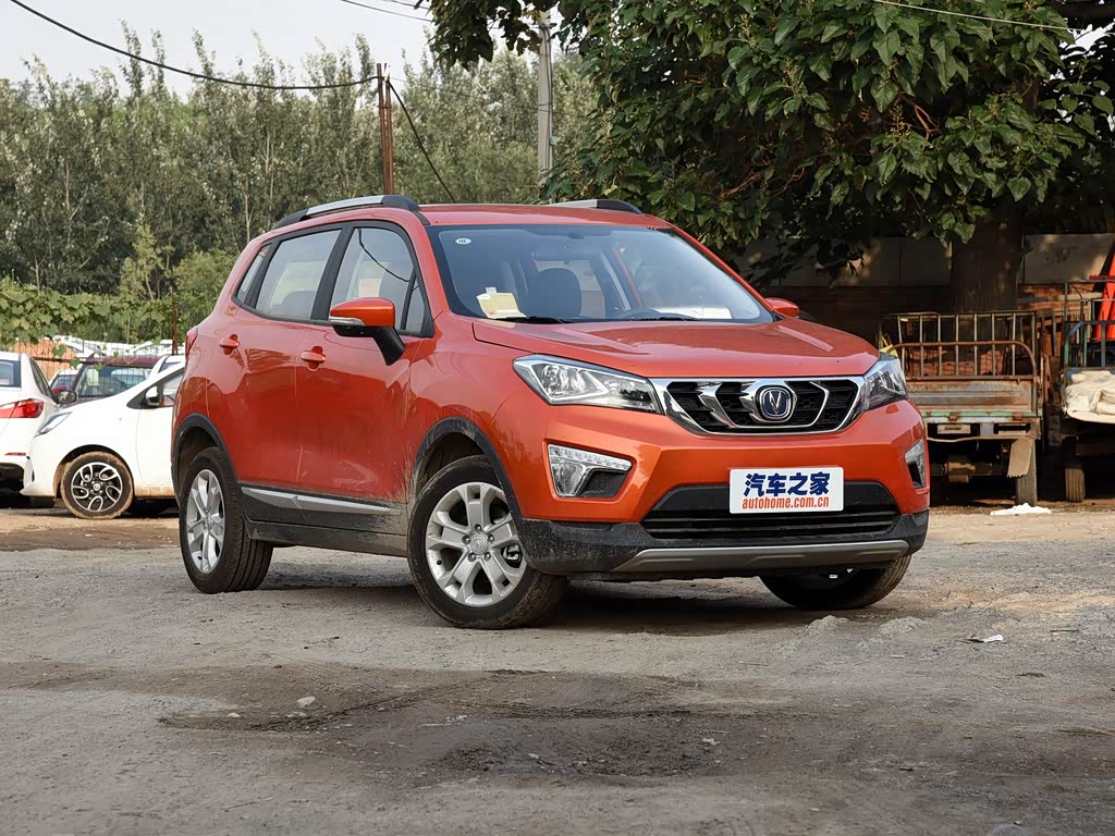 长安汽车 长安cs15 2016款 1.5l 自动时尚版