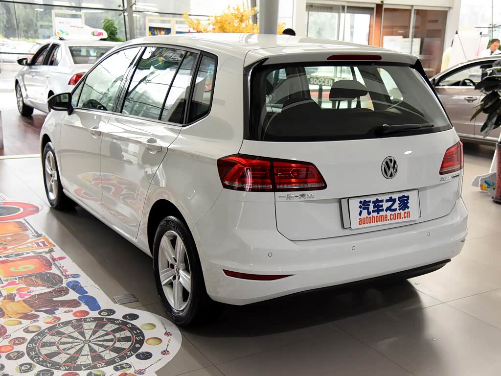一汽-大众 高尔夫·嘉旅 2016款 1.6l 自动舒适型