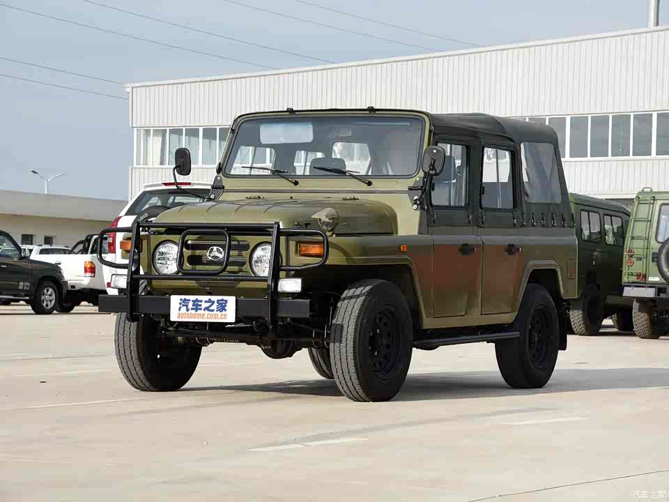 北京汽车制造厂 bj 212 2015款 2.0l 四驱快拆蓬型