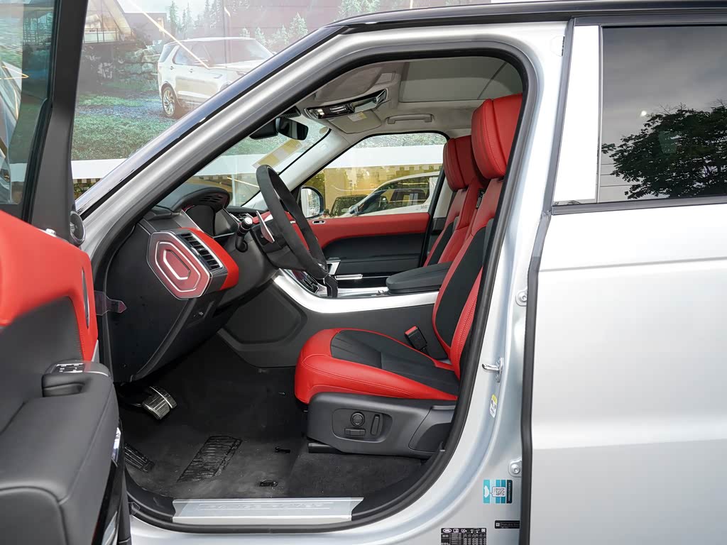 【图解图片_广汇汽车云南路威揽胜运动版图片】-汽车之家