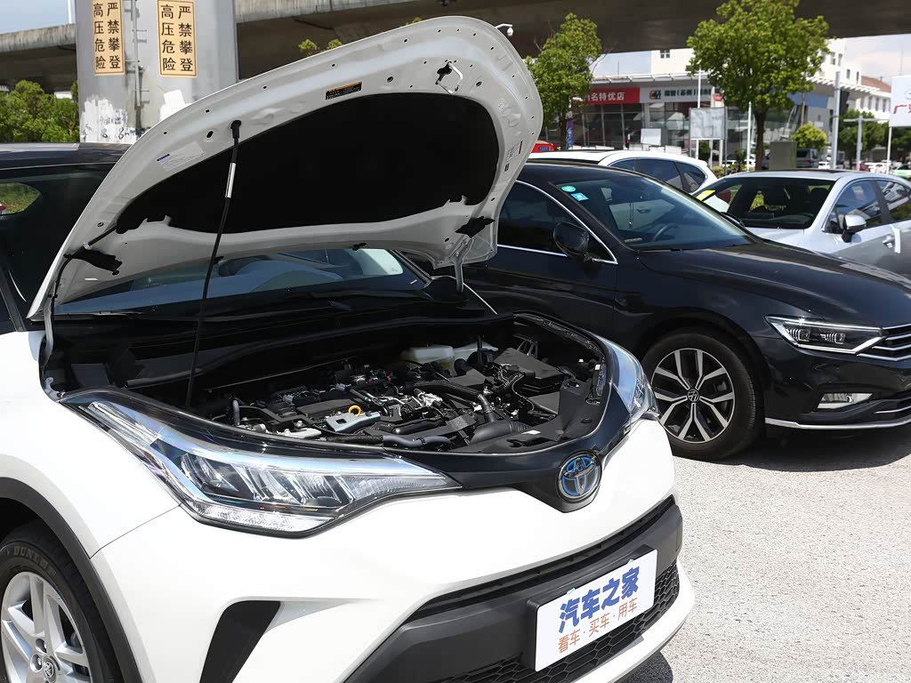 广汽丰田临沂君来>广汽丰田>丰田c-hr>2021款双擎2.