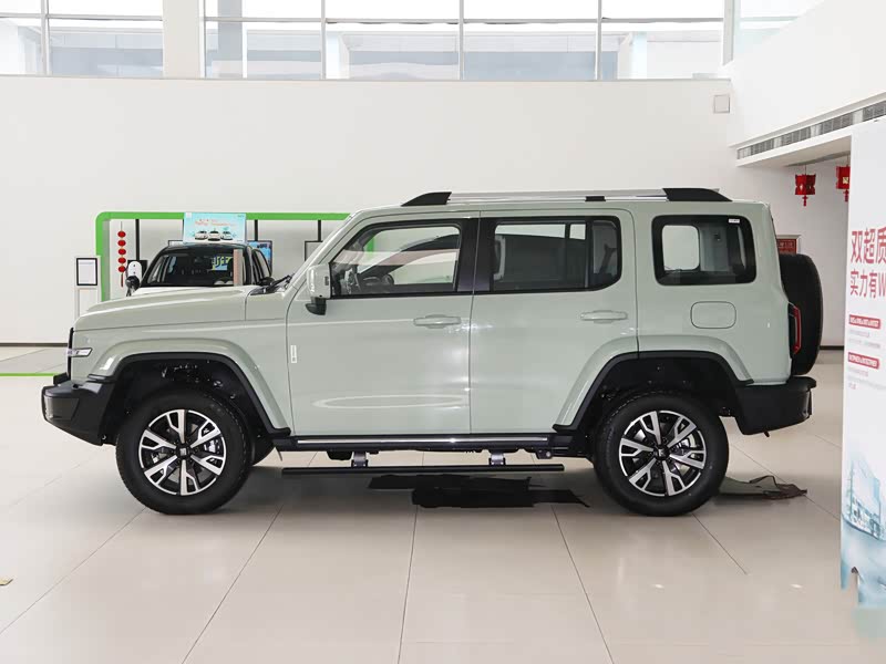 长城汽车 坦克300 2021款 城市版 2.0t 很有型