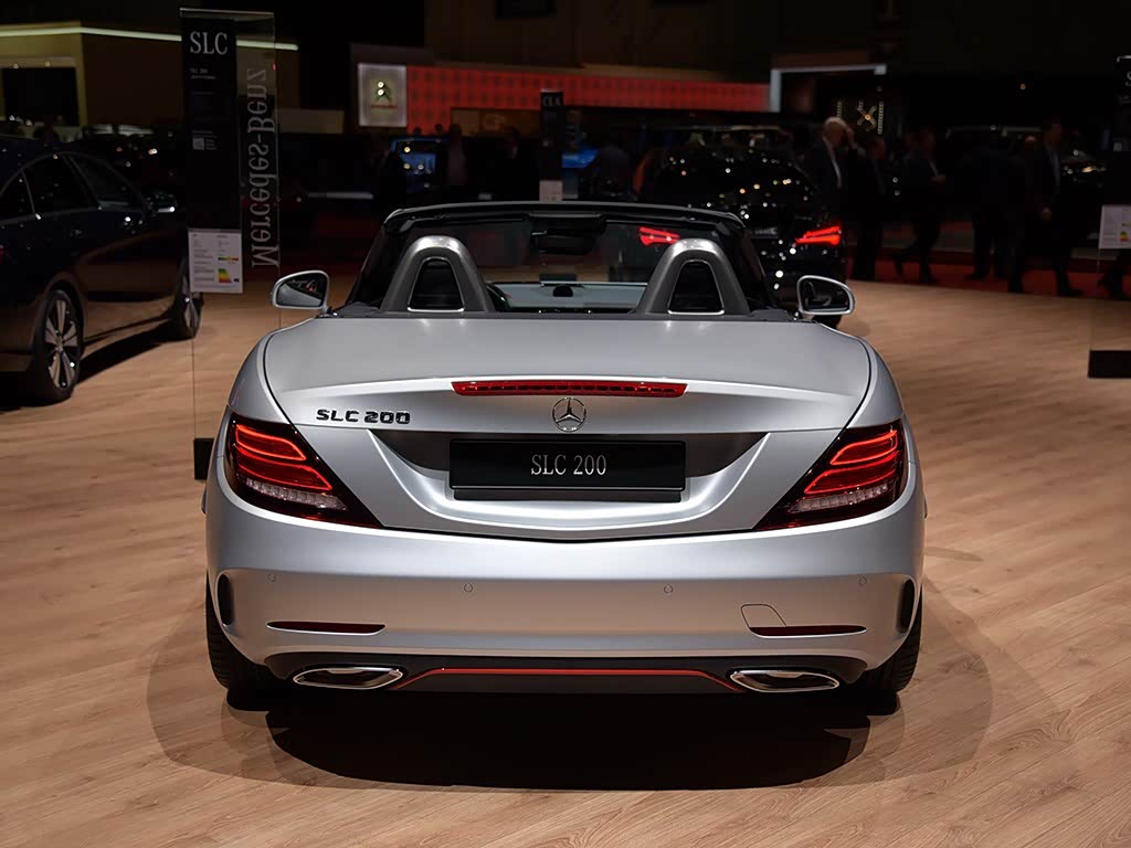 奔驰(进口) 奔驰slc级 2017款 slc redart edition 车身外观 外观颜色