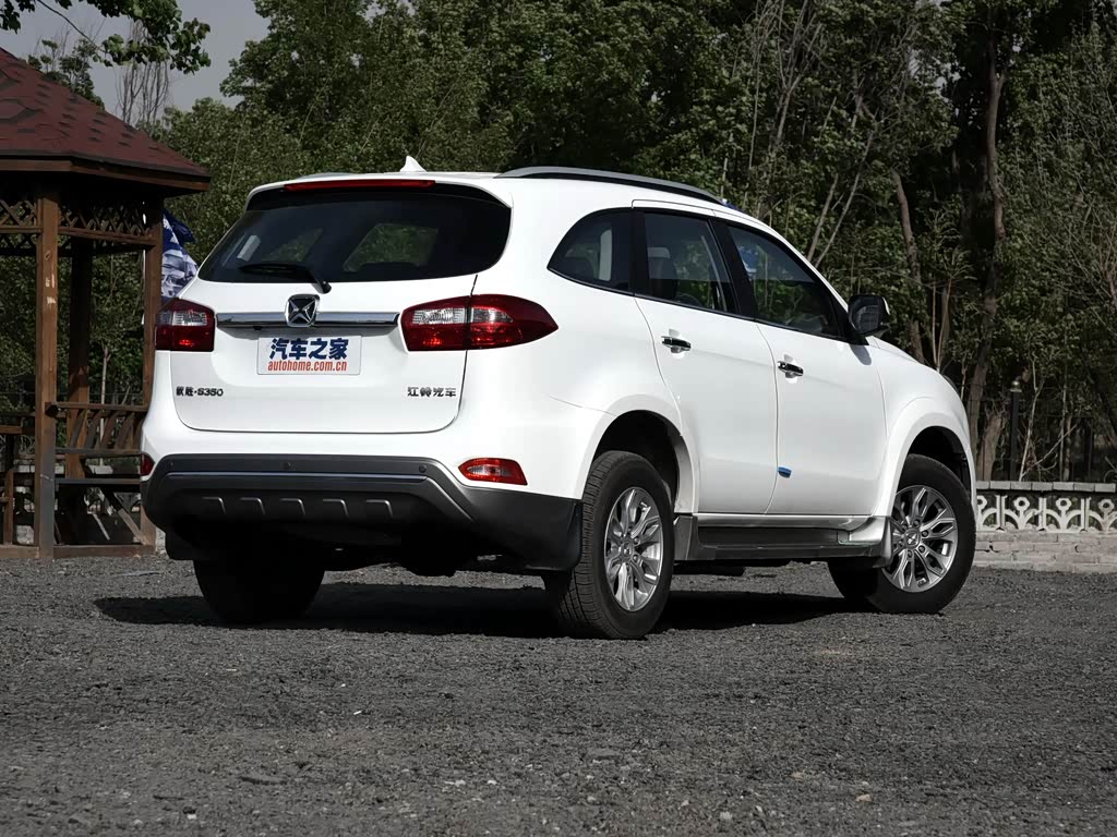 江铃汽车 驭胜s350 2016款 2.0t 自动两驱汽油豪华天窗版5座