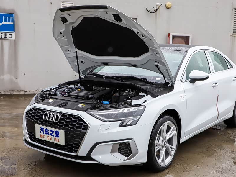 一汽-大众奥迪 奥迪a3 2021款 a3l limousine 35 tfsi 时尚致雅型